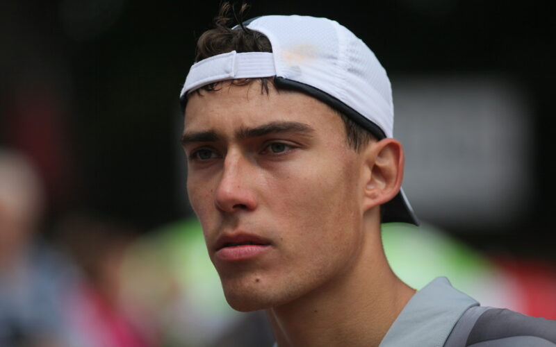 tenis.jpg
