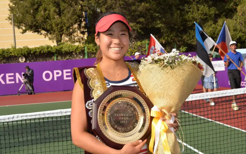 Hibino wins