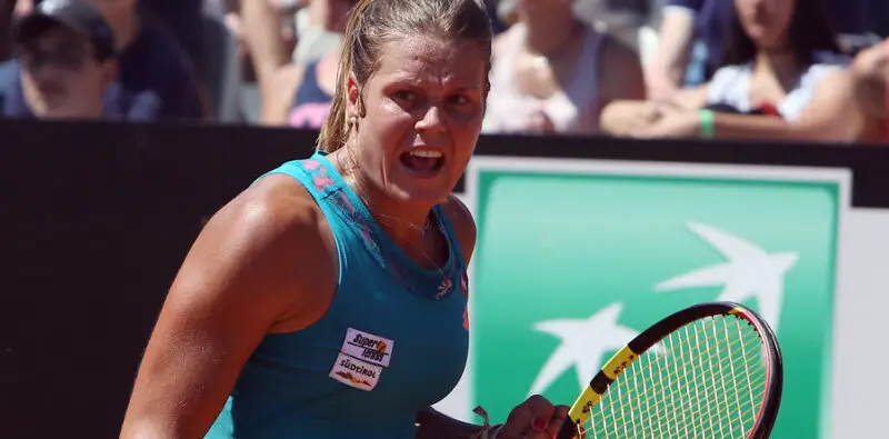 Knapp_Karin_Rom_B_11_5_2015_Tonelli-890x395_c