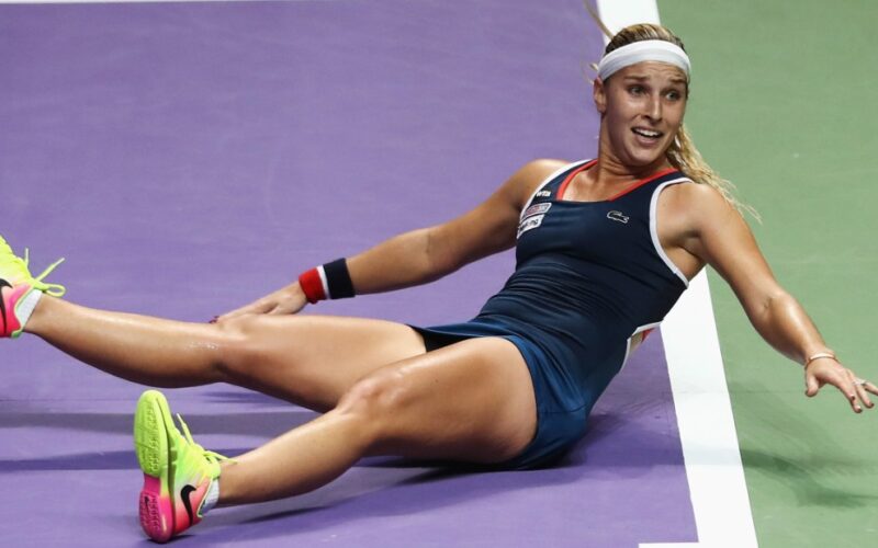 161030105537-cibulkova-celebs-super-tease