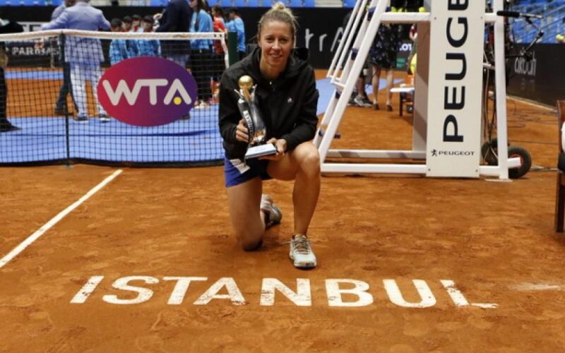 wta-istanbul-parmentier-edges-hercog-for-the-first-title-in-10-years