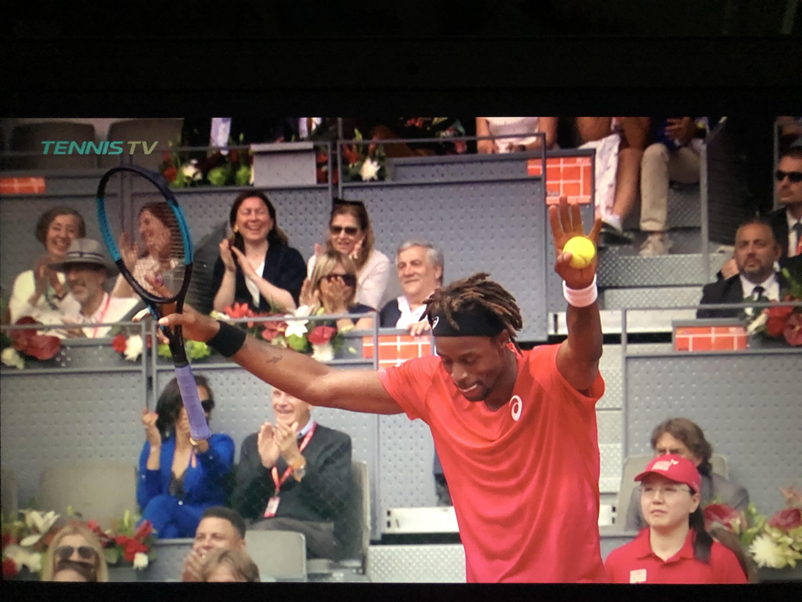 Monfils s'inchina