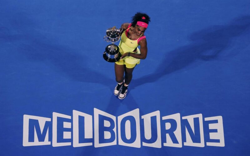 Serena Williams poses with her trophy after defeating Maria Sharapova of Russia in their women's singles final match at the Australian Open 2015 tennis tournament in Melbourne January 31, 2015.    REUTERS/Carlos Barria (AUSTRALIA  - Tags: SPORT TENNIS)