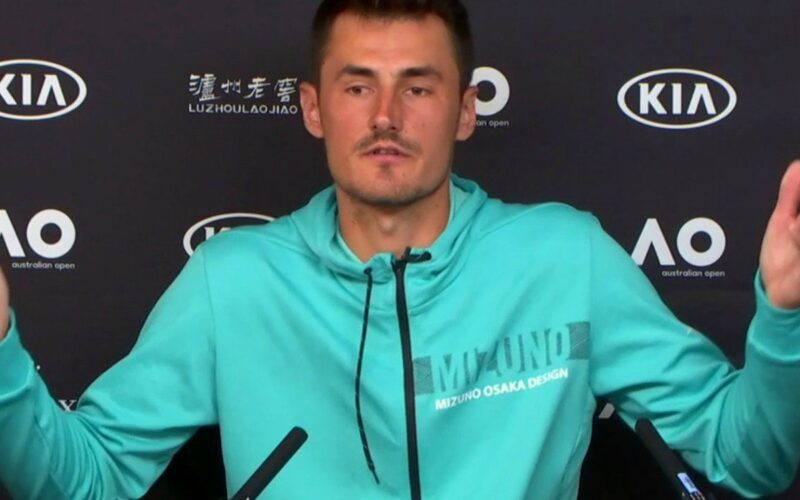 Bernard Tomic nella conferenza stampa durante la quale ha duramente attaccato Lleyton Hewitt
