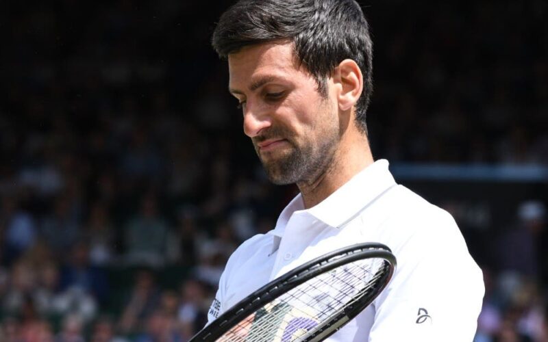novak-djokovic-sotto-accusa-le-pesanti-polemiche-di-colleghi-e-tifosi