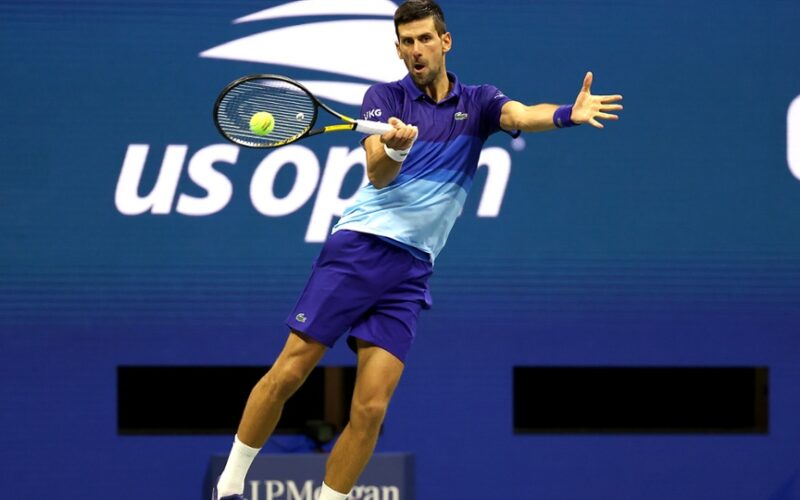 Novak Djokovic in azione negli US Open 2021 (Jed Jacobsohn/USTA)