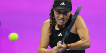 Indian Wells WTA: Giorgi vince il primo set, ma poi cede contro Pegula