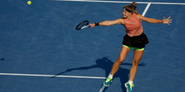 WTA 1000 Cincinnati: Muchova raggiunge Gauff in finale, battuta Sabalenka in 3 set