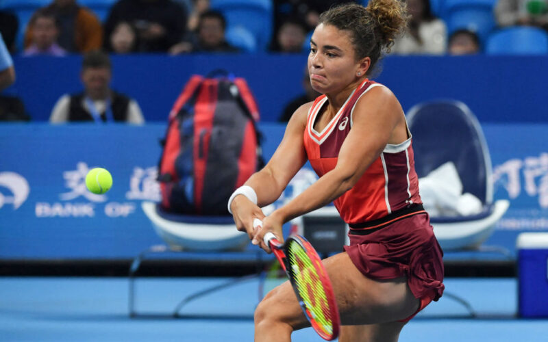 Italy's Jasmine Paolini hits a return to Germany's Laura Siegemund during their women's singles quarter-final match of the WTA Zhengzhou Open tennis tournament in Zhengzhou, in China's central Henan province on October 13, 2023. (Photo by AFP) / China OUT (Photo by STR/AFP via Getty Images)