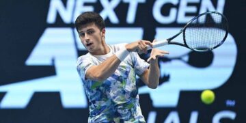 Next Gen Finals: eliminati Nardi e Cobolli, le semifinali sono Fils-Van Assche e Medjedovic-Stricker