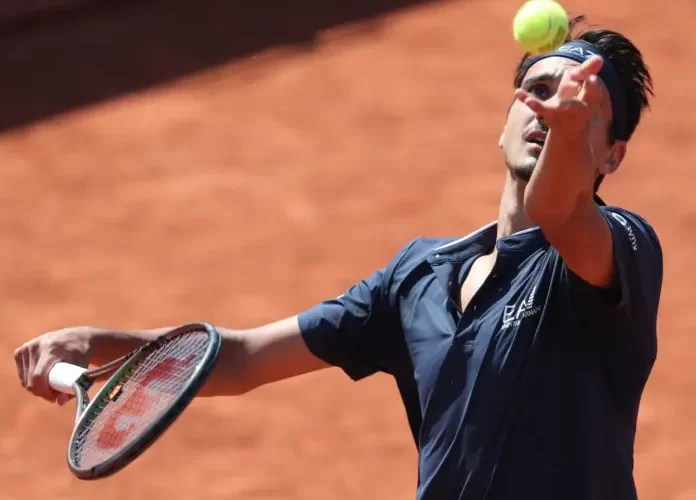 Roland-Garros-Lorenzo-Sonego-696x527.jpg