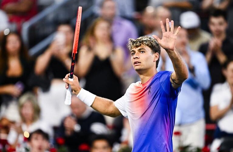 MONTREAL, CANADA - AUGUST 07: Flavio Cobolli of Italy celebrates a 6-3, 6-2 win against Felix Auger-Aliassime of Canada in the Men's Singles first round match during Day Two of the ATP Masters 1000 National Bank Open at Stade IGA on August 7, 2024 in Montreal, Canada.  (Photo by Minas Panagiotakis/Getty Images)