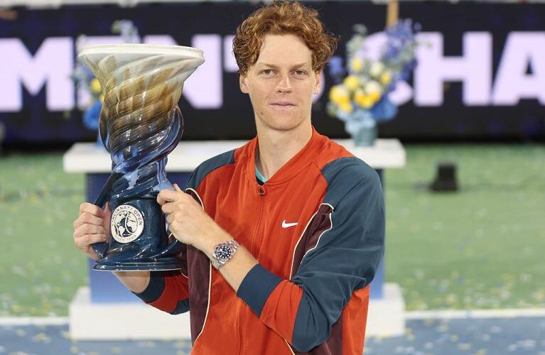 MASON, OHIO - AUGUST 19:  Jannik Sinner of Italy poses with the Rookwood Cup after defeating Frances Tiafoe of the United States during the men's final of the Cincinnati Open at the Lindner Family Tennis Center on August 19, 2024 in Mason, Ohio. (Photo by Matthew Stockman/Getty Images)