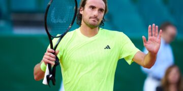 “È stato straziante”: Tsitsipas crolla contro Musetti a Montecarlo