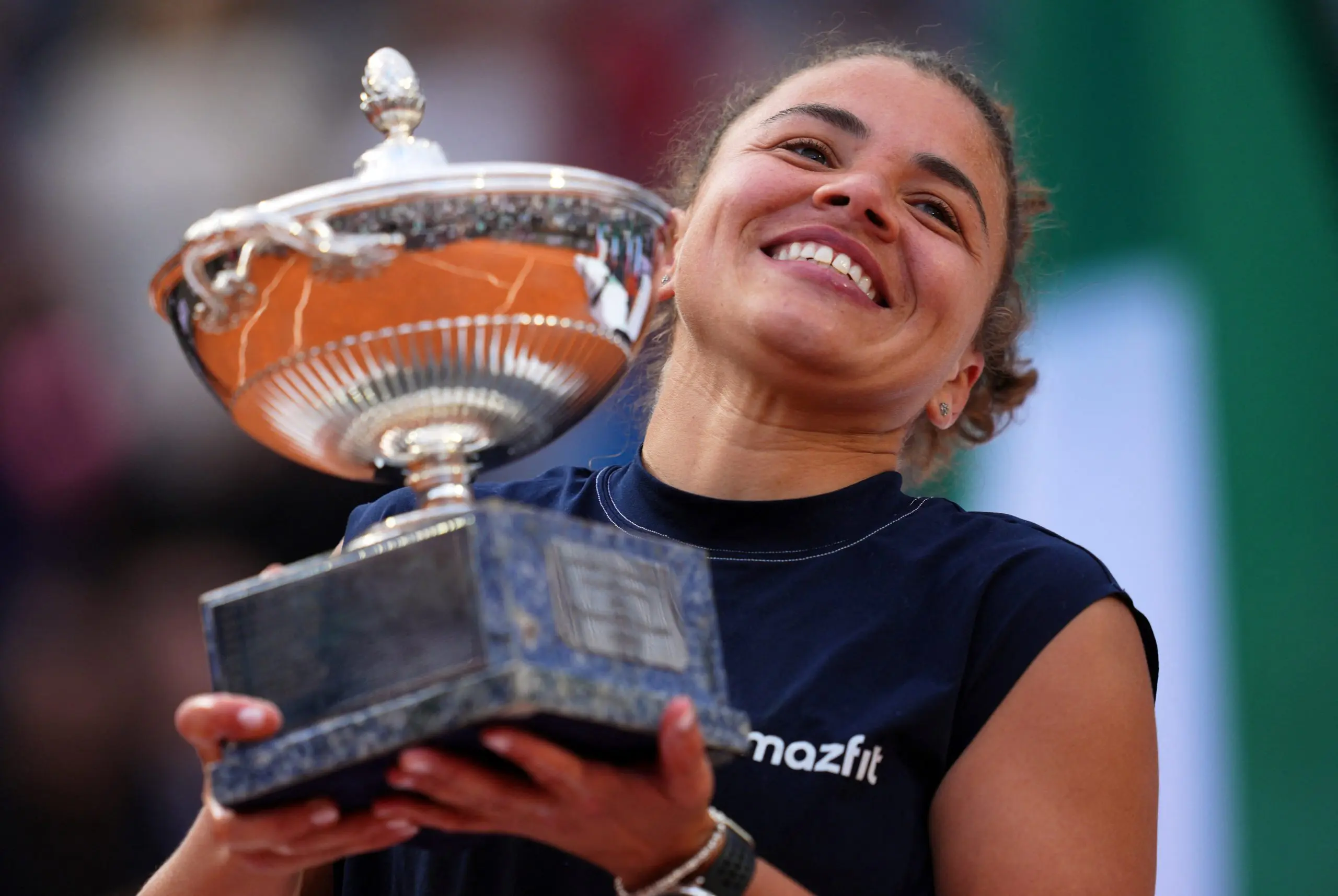 2025-05-17T173131Z_1439035673_UP1EL5H1COH6E_RTRMADP_3_TENNIS-ROME-scaled.jpg[1]
