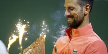 Djokovic e il richiamo degli Slam: a Parigi per la storia, nonostante tutto