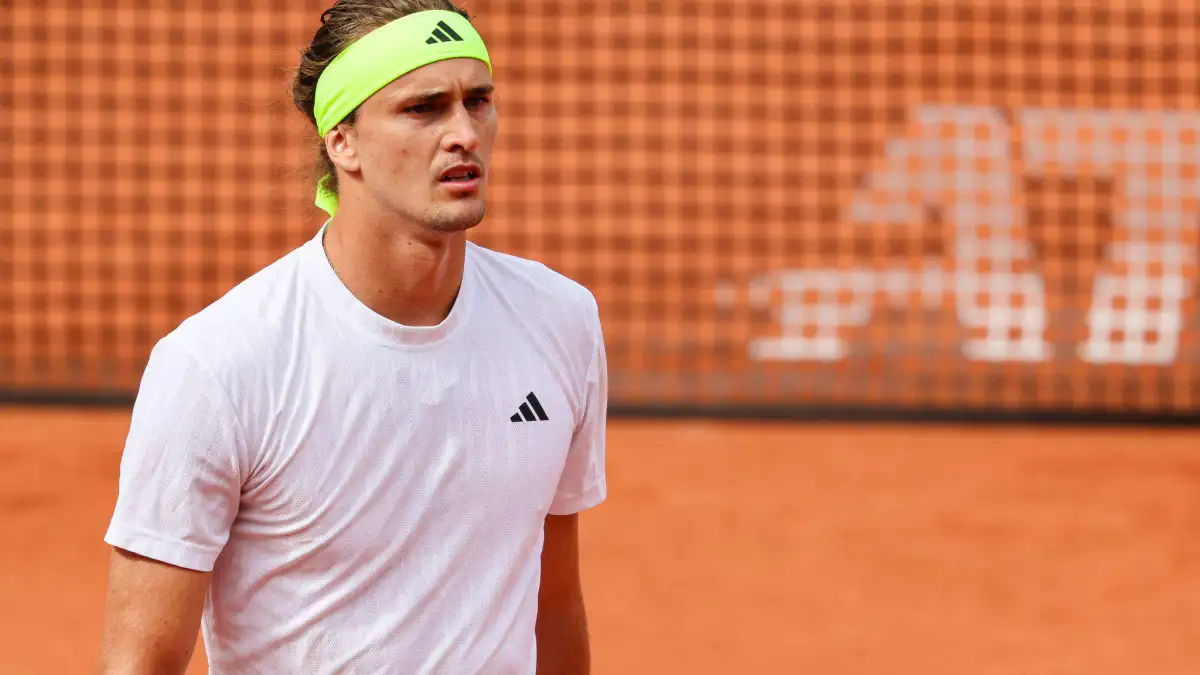 alexander-zverev-steht-in-hamburg-im-achtelfinale-[1]