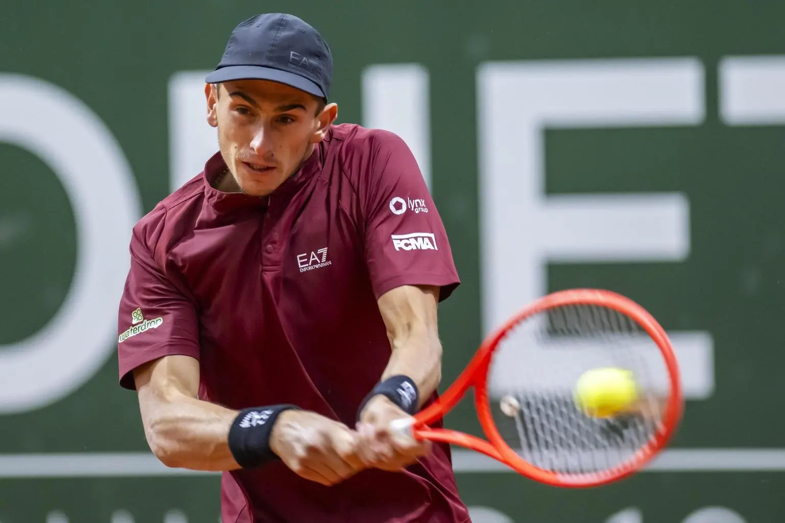 roland-garros-arnaldi-al-2-o-turno-battuto-auger-aliassime[1]