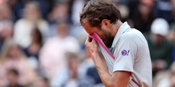 Medvedev fuori dal Roland Garros: frustrazione, riflessioni e una stagione ancora tutta da scrivere