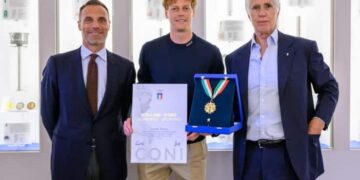 Jannik Sinner e i protagonisti della Coppa Davis premiati con il Collare d’Oro