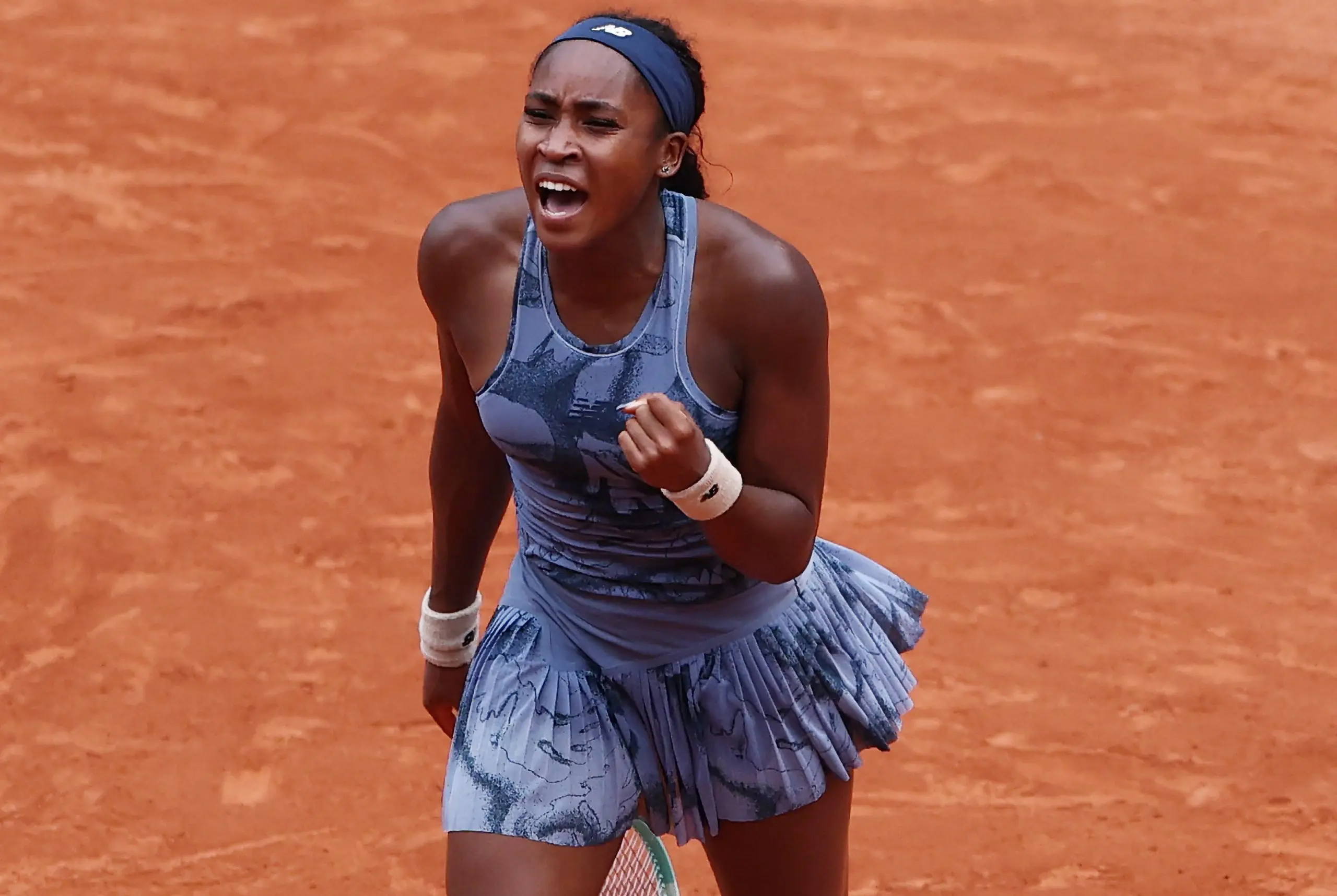 2025-05-31T172205Z_2015206631_UP1EL5V1C8RSY_RTRMADP_3_TENNIS-FRENCHOPEN-scaled.jpg[1]