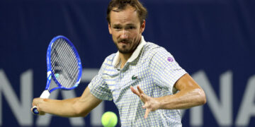 Daniil Medvedev, crisi senza fine: dal trono mondiale al rischio di uscire dai radar del tennis